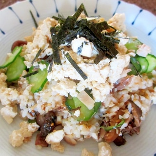 豆腐そぼろのサンマの混ぜご飯
